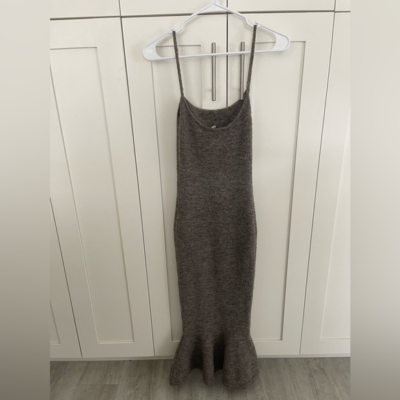 House of CB Knit Sweater and Dress S/M - Picture 7 of 9